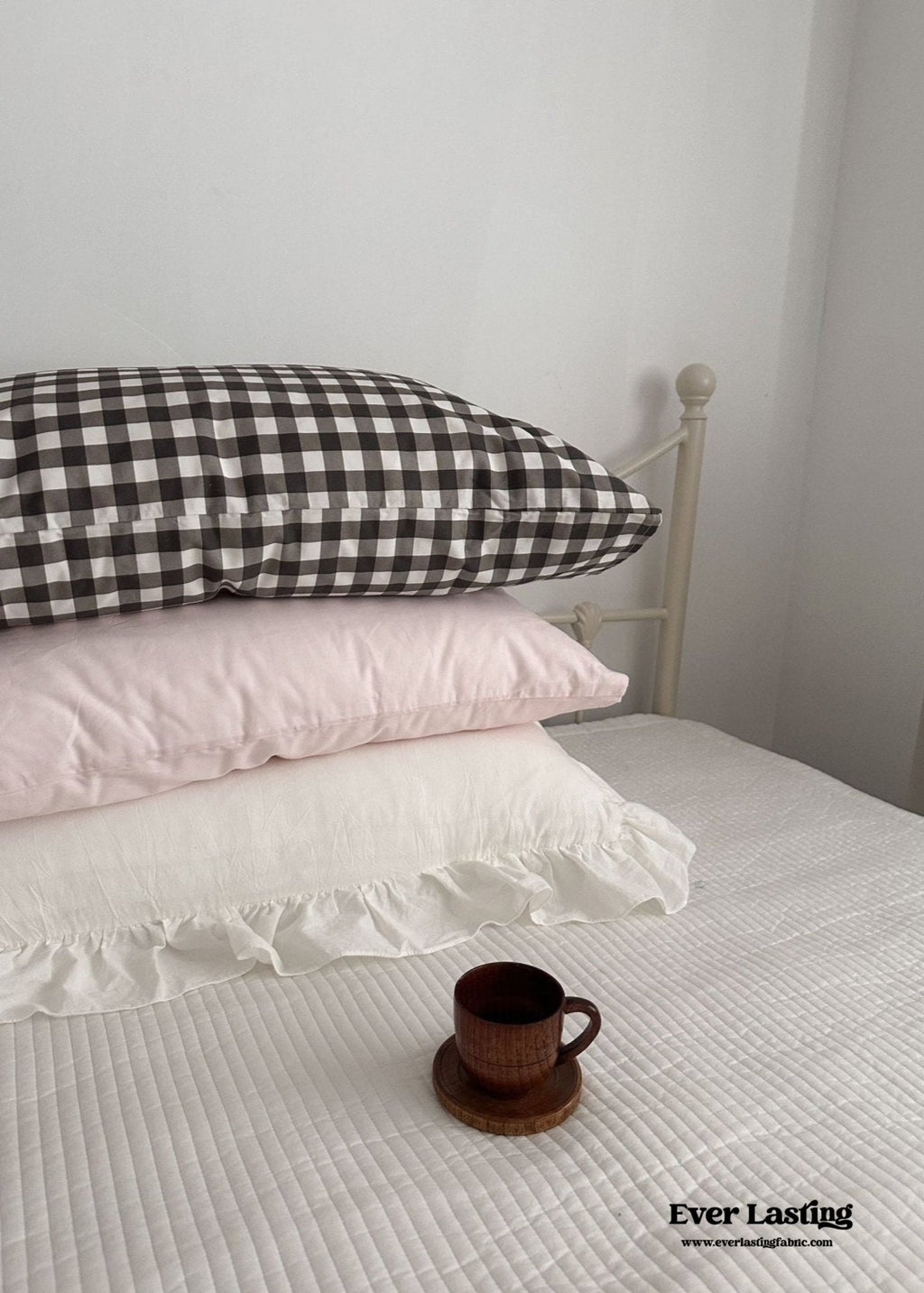 Ella Pure Cotton Pillowcases / Brown