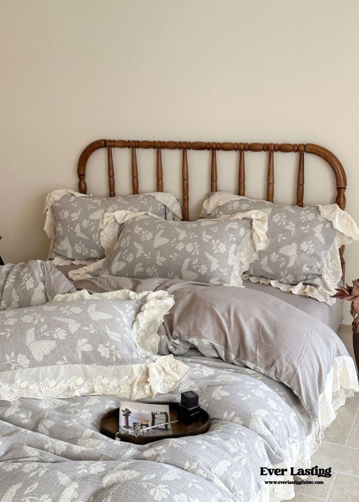 Emmeline Lace Ruffle Floral Bedding Set / White