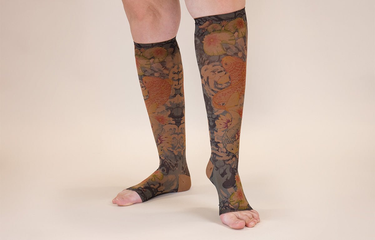 Koi Mocha Gradient Compression Socks