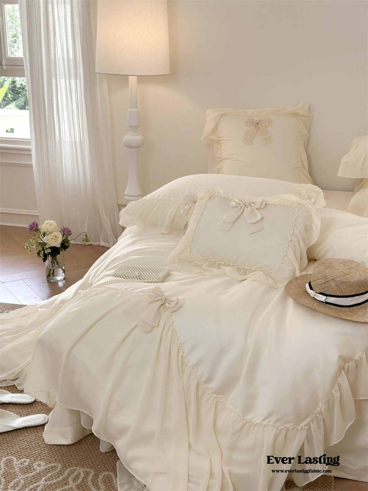 Ribbon Bow Airy Lace Bedding Set / Blue